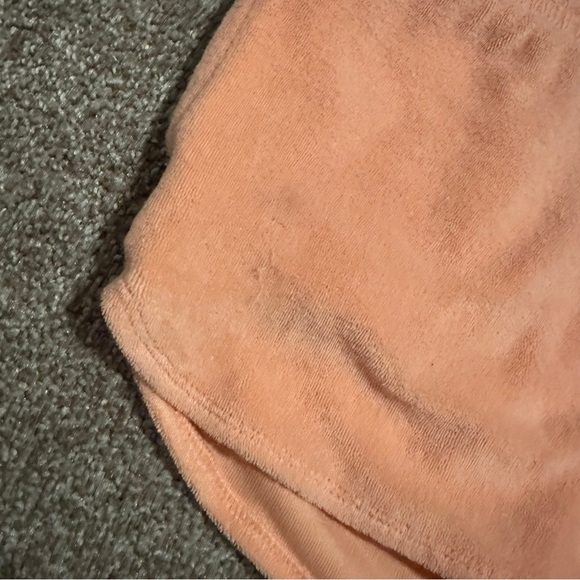 Victoria’s Secret On Point Peach Terrycloth Shorts Women’s Size Small Loungewear - Picture 6 of 11